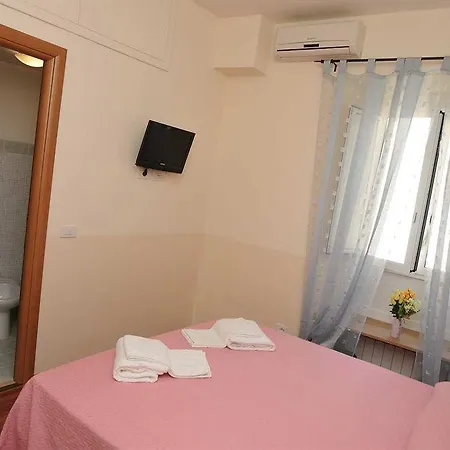 Bed & Breakfast Abc 3*